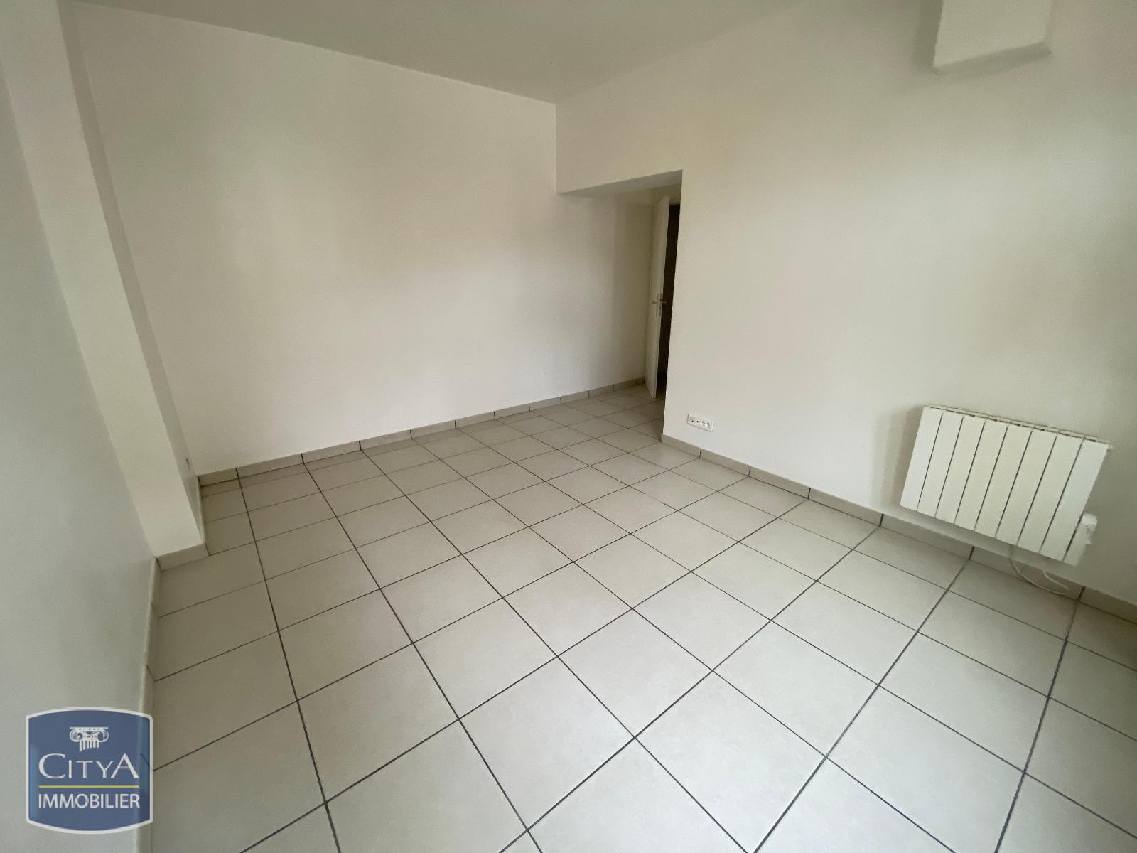 Appartement 2 pièces - 34m² - LES ESSARTS LE ROI