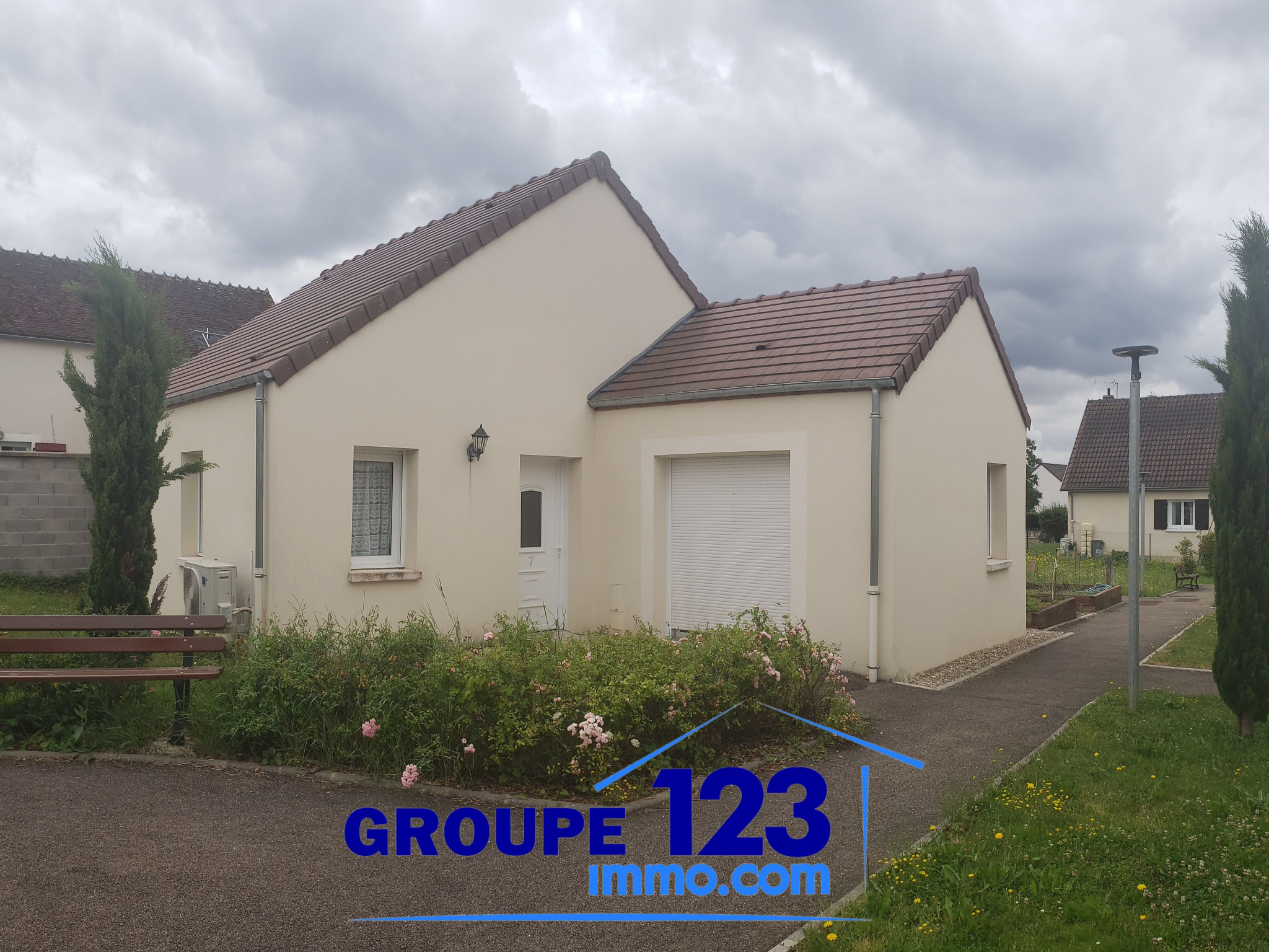 Maison 3 pièces - 67m² - PERRIGNY