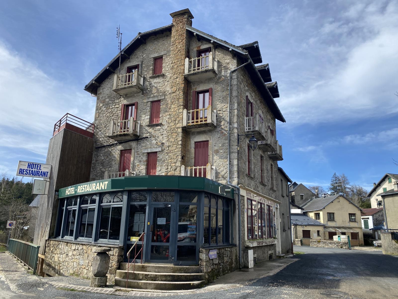 Local commercial  - 458m² - VALLERAUGUE