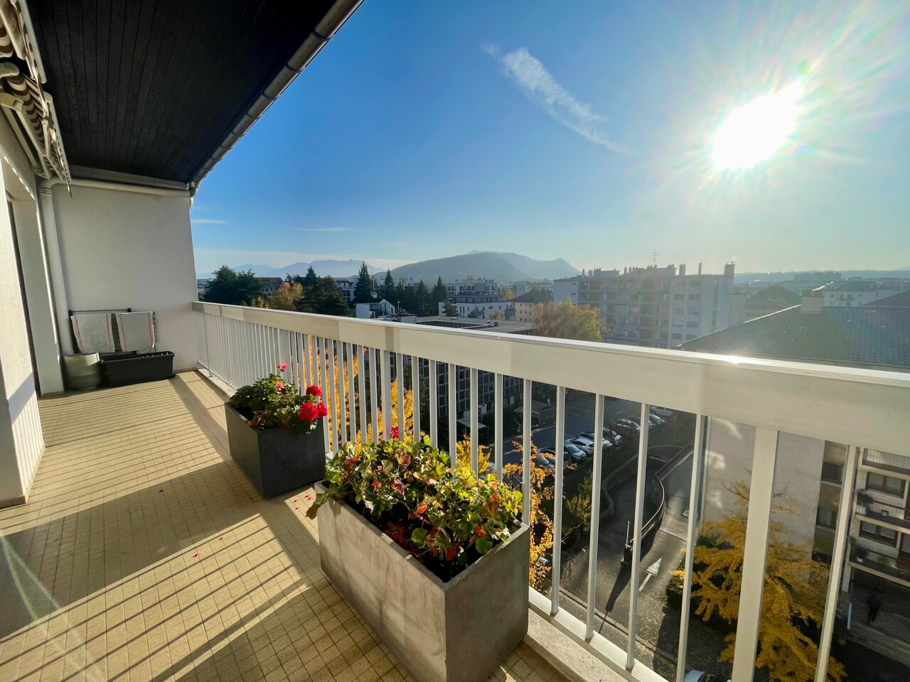 Appartement 2 pièces - 52m² - ANNECY