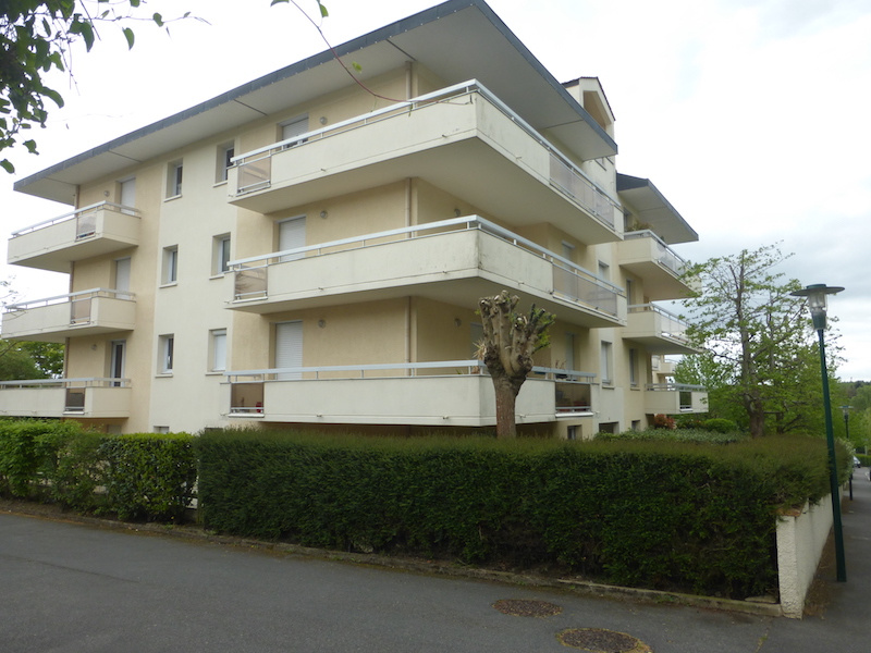 Appartement 2 pièces - 54m² - VERRIERES LE BUISSON