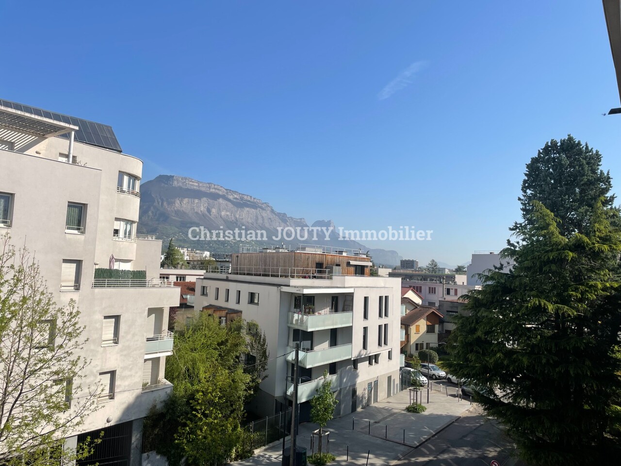 Appartement 1 pièce - 15m² - GRENOBLE