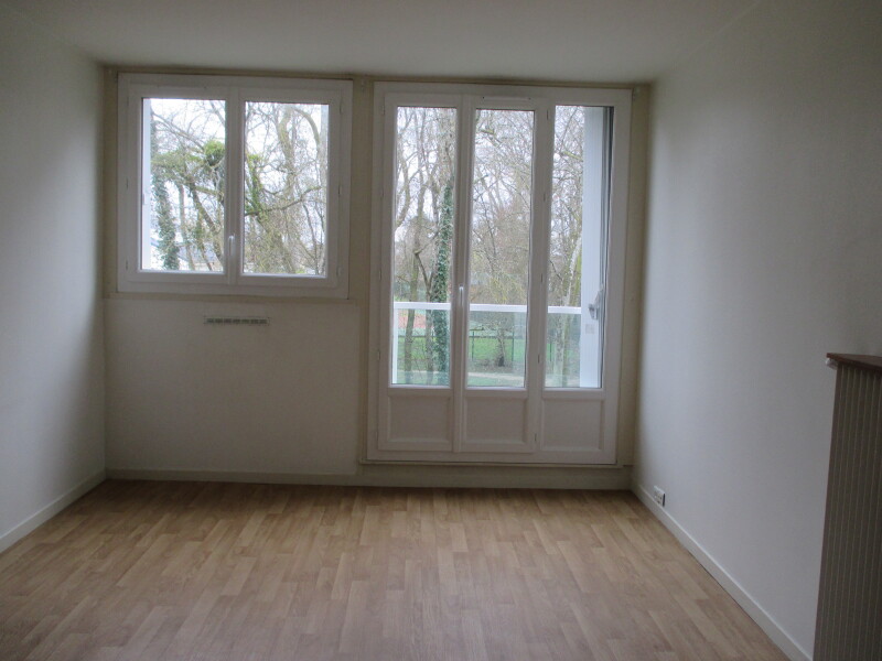 Appartement 1 pièce - 29m² - ST JEAN LE BLANC