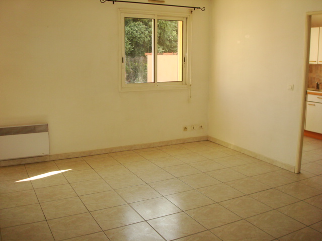 Appartement 2 pièces - 61m² - DRAGUIGNAN