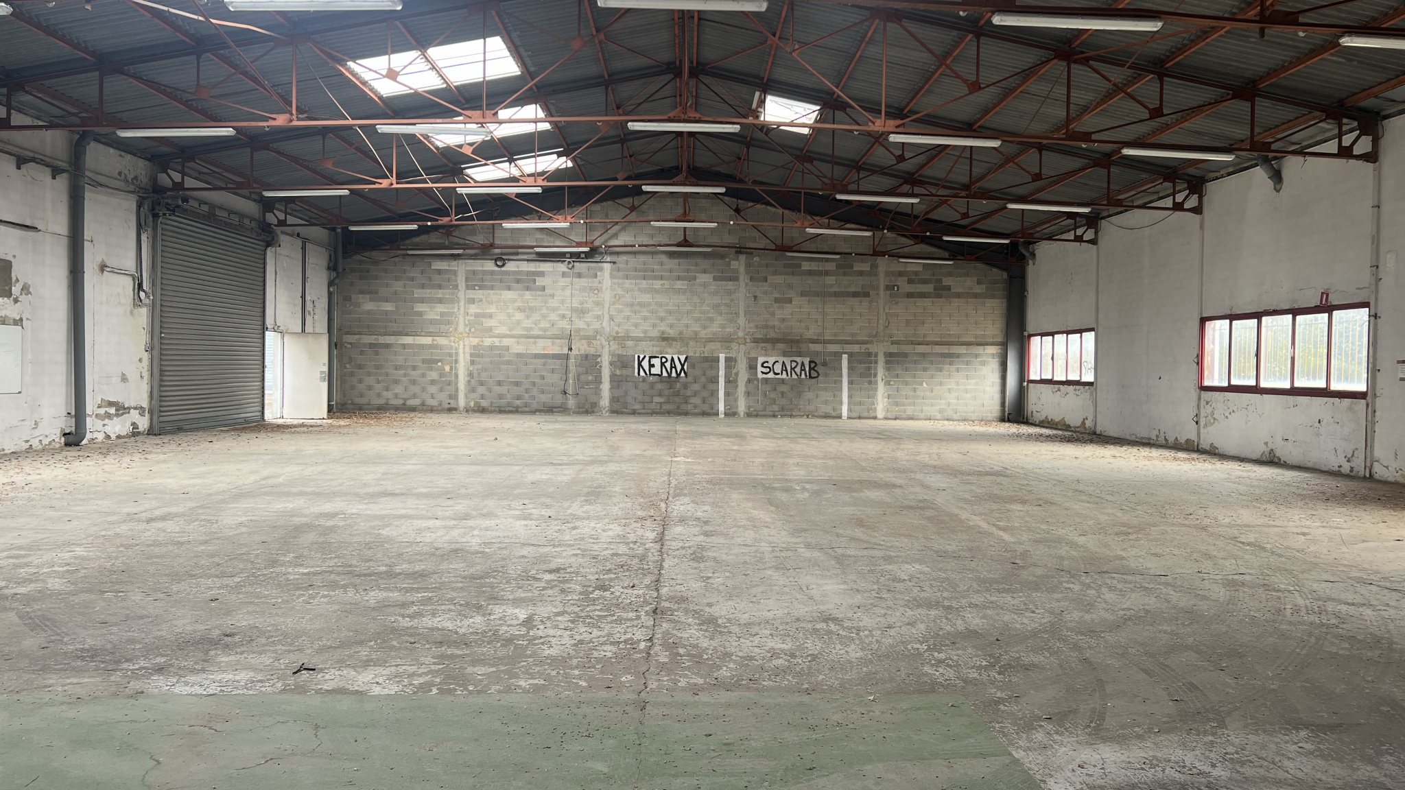 Local industriel  - 683m² - BEDARRIDES