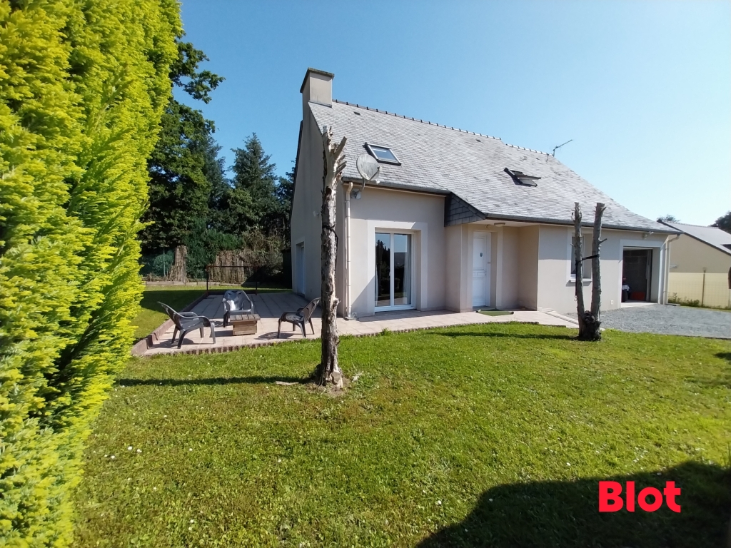 Maison 5 pièces - 92m² - MINIAC MORVAN