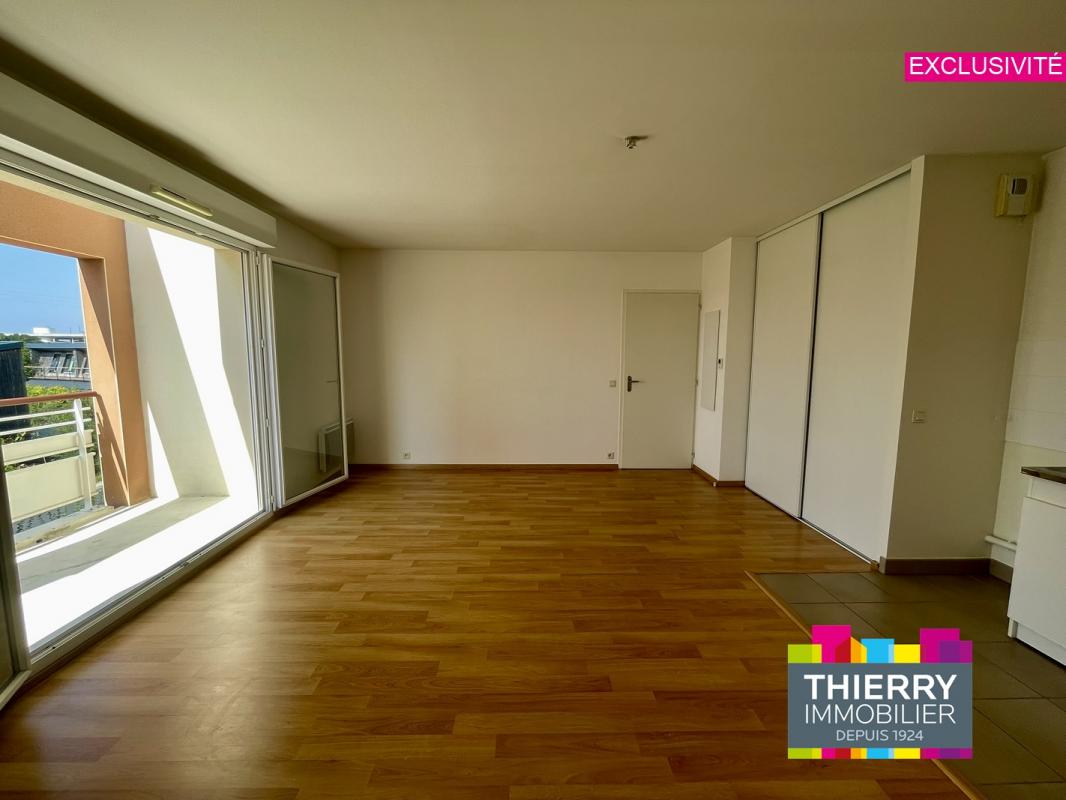 Appartement 2 pièces - 47m² - BEAUTOUR