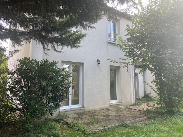 Maison 4 pièces - 81m² - VINEUIL