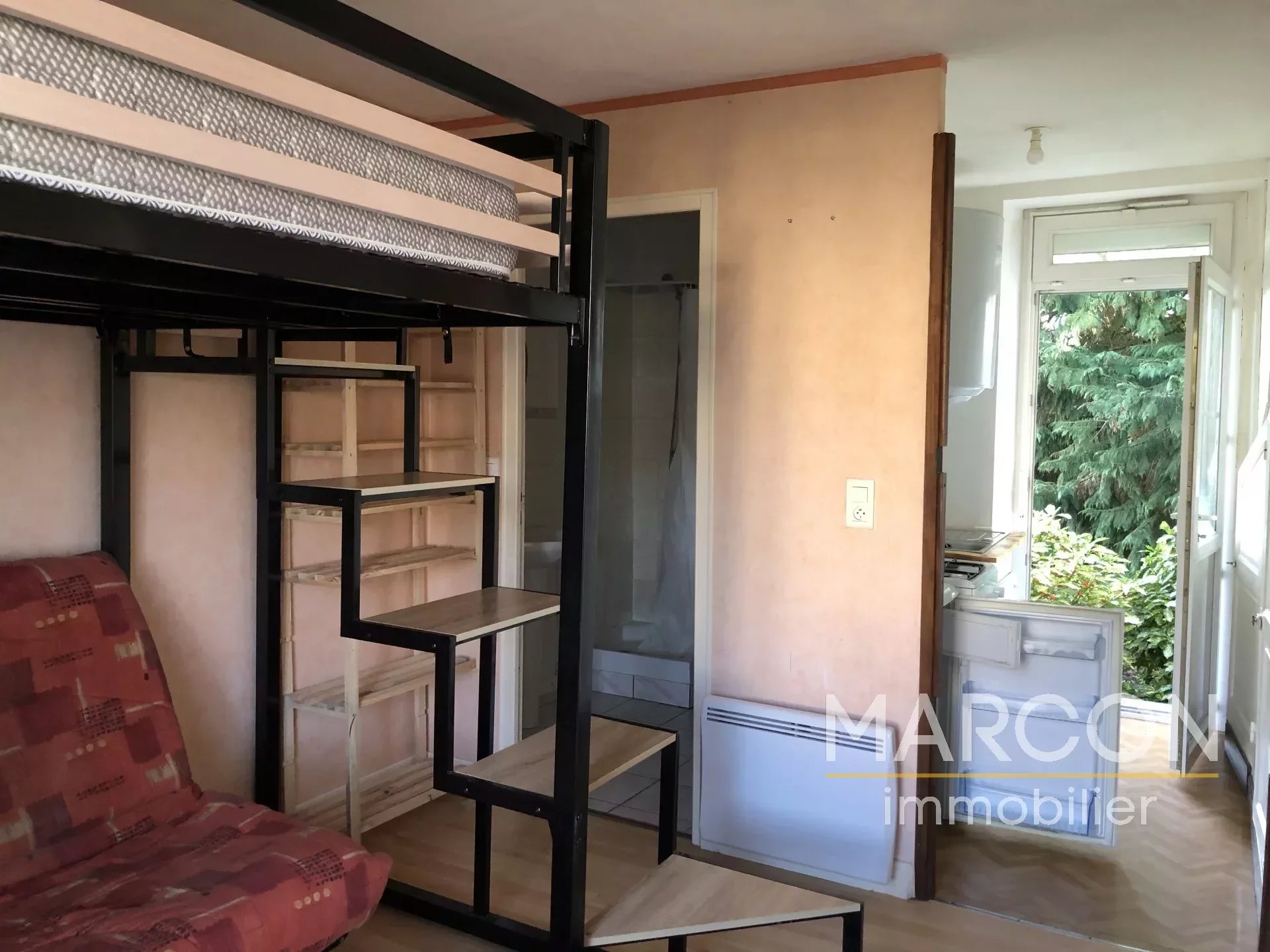 Appartement 1 pièce - 17m² - LA SOUTERRAINE