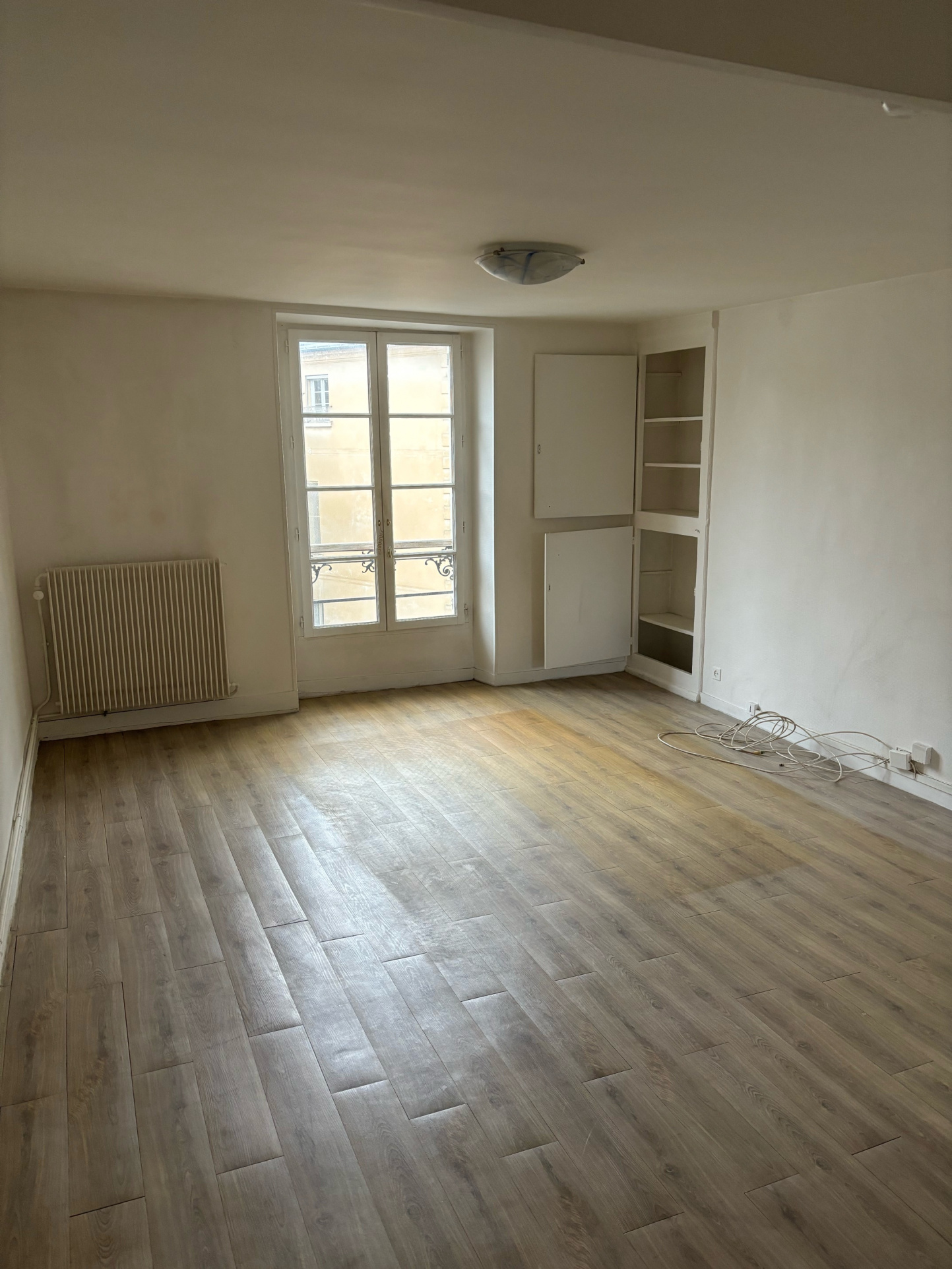 Appartement 1 pièce - 35m² - VERSAILLES