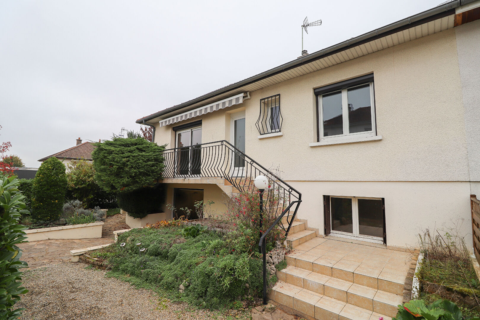 Maison 7 pièces - 107m²