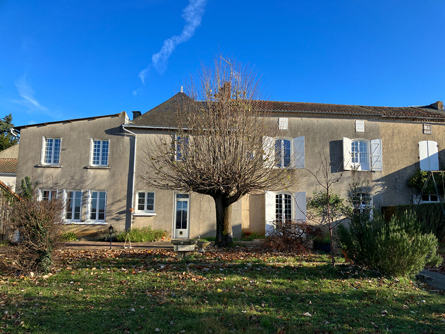 Maison 11 pièces - 272m²