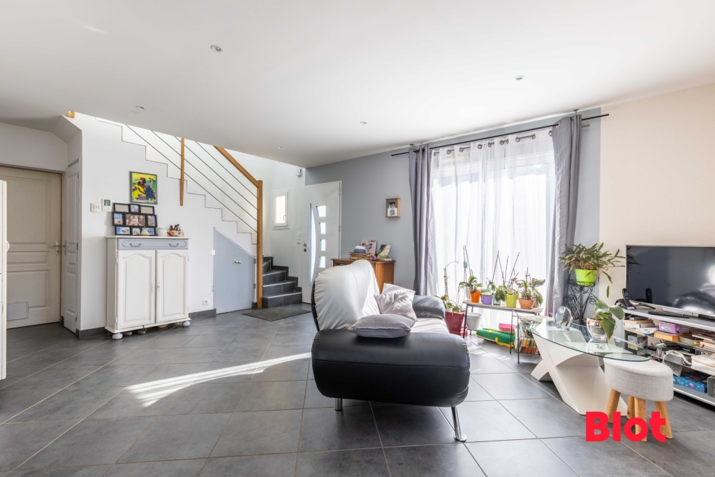 Maison 7 pièces - 131m² - MELESSE