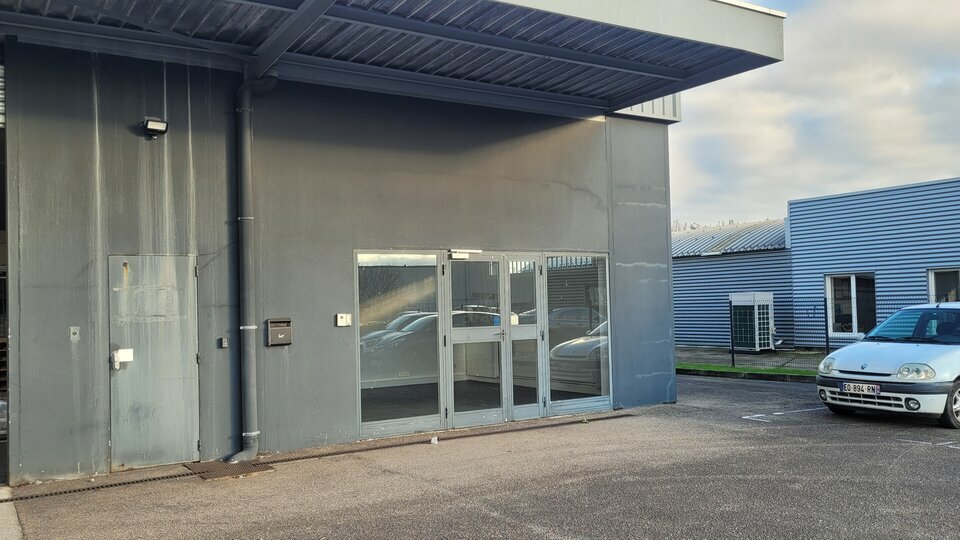 Local Professionnel  - 287m² - ST ETIENNE DU ROUVRAY