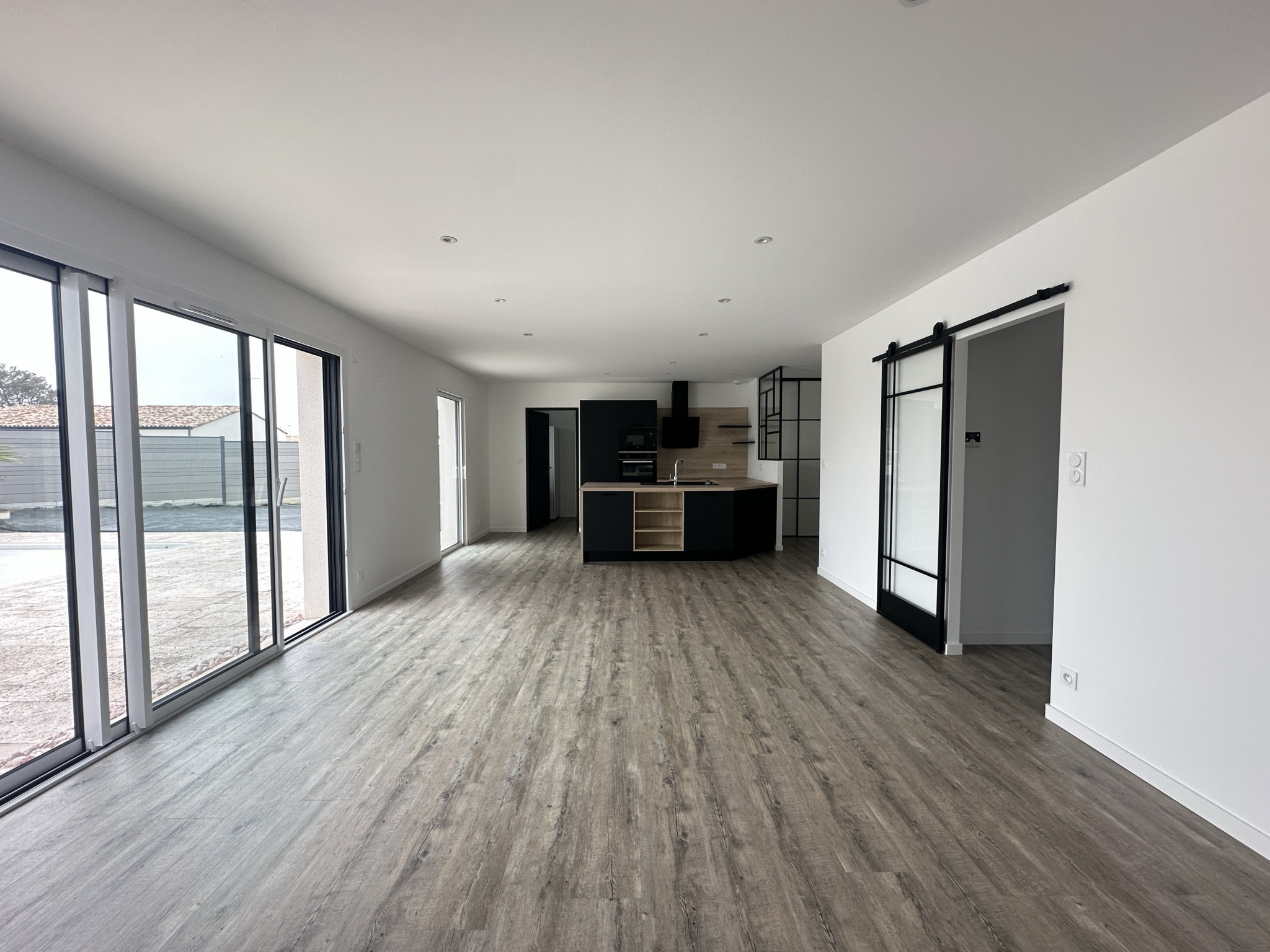 Maison 3 pièces - 85m² - ST ETIENNE DU BOIS