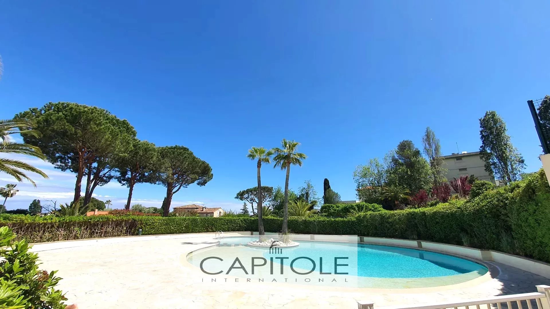 Appartement 4 pièces - 98m² - ANTIBES