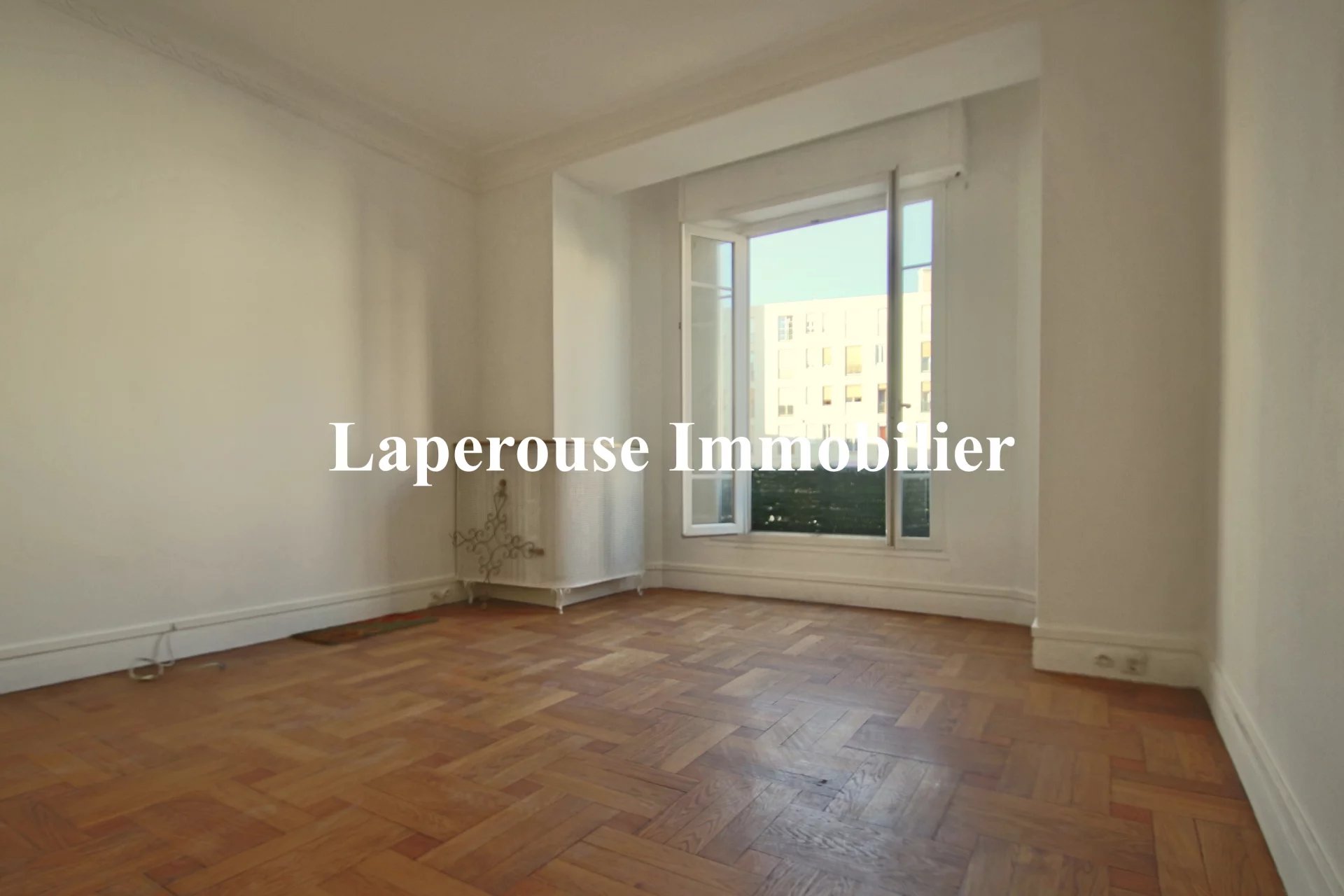 Appartement 3 pièces - 79m² - NICE