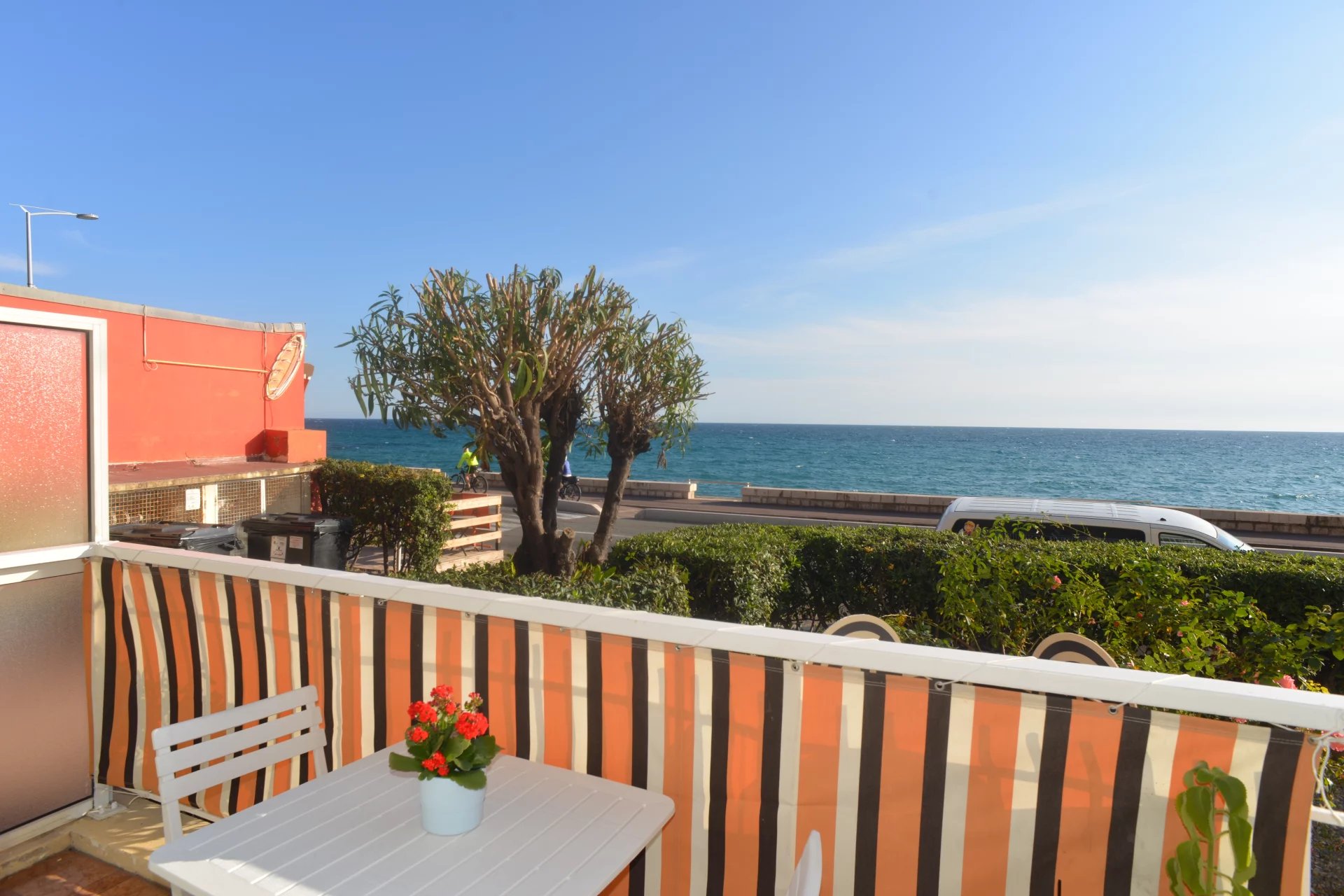 Appartement 1 pièce - 28m² - MENTON