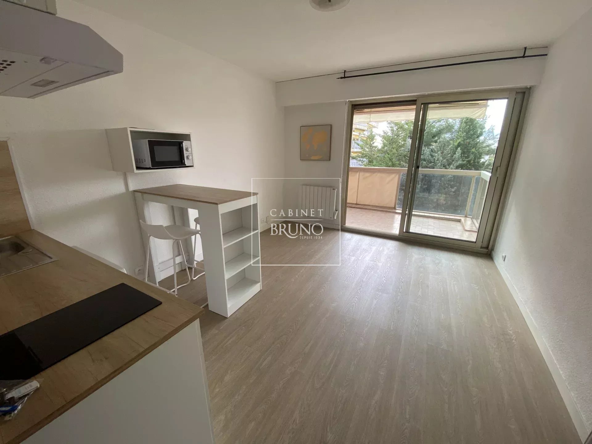 Appartement 1 pièce - 20m² - LE CANNET