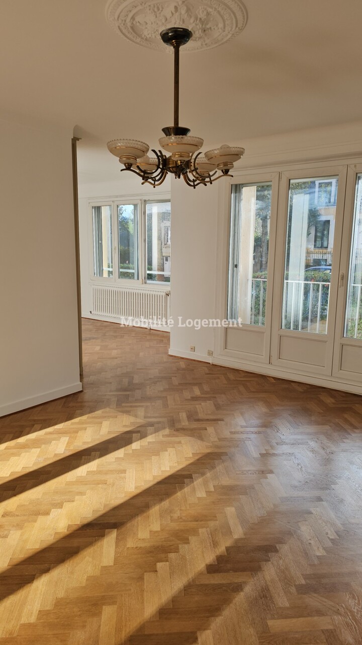 Appartement 3 pièces - 81m² - NANTES