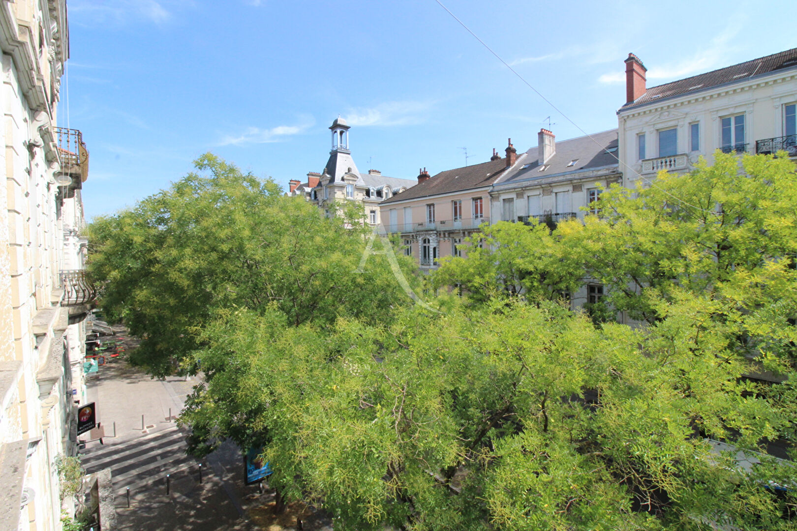 Appartement 5 pièces - 172m²