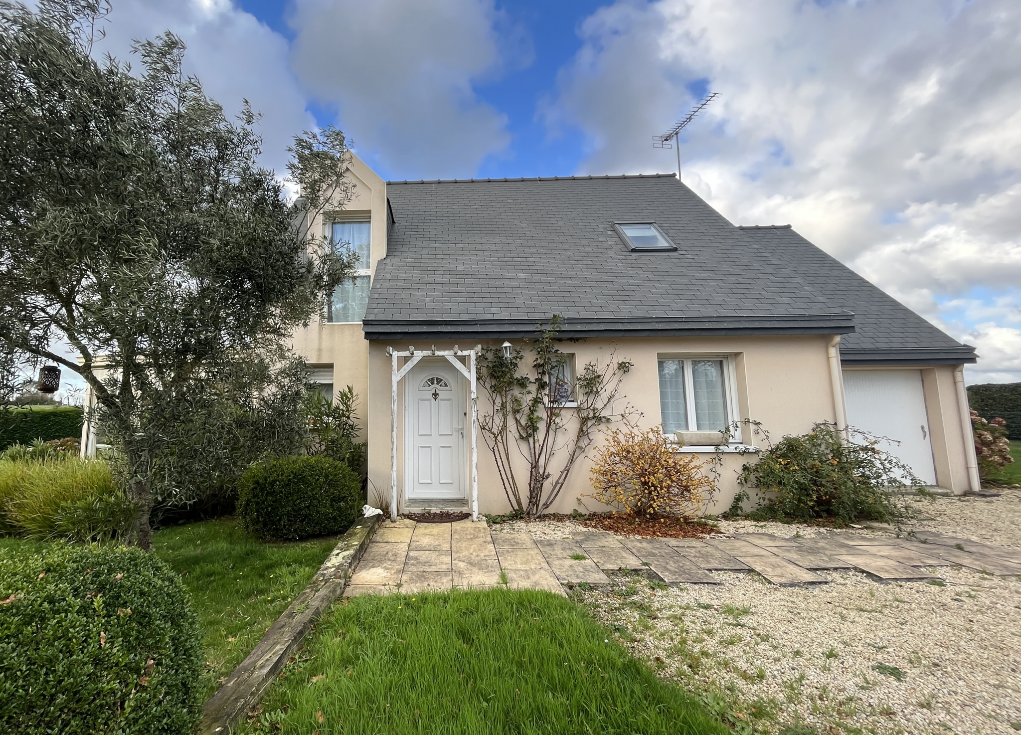 Maison 5 pièces - 98m² - PLOUBAZLANEC