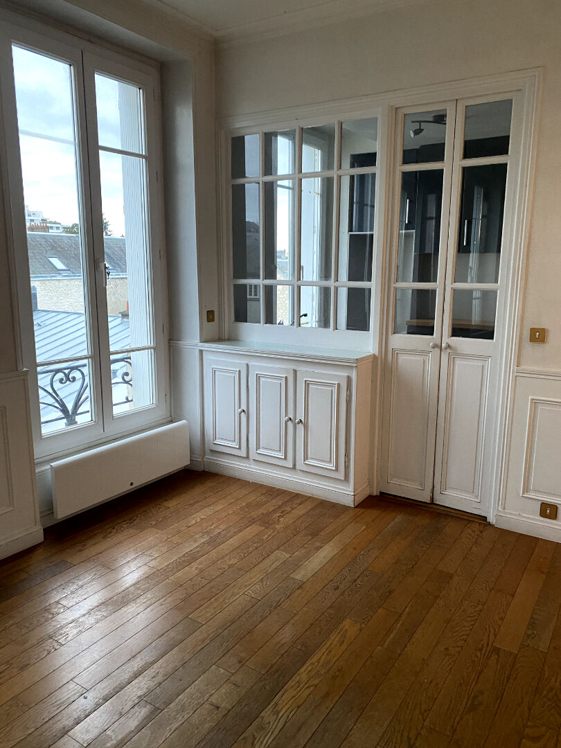 Appartement 5 pièces - 151m²