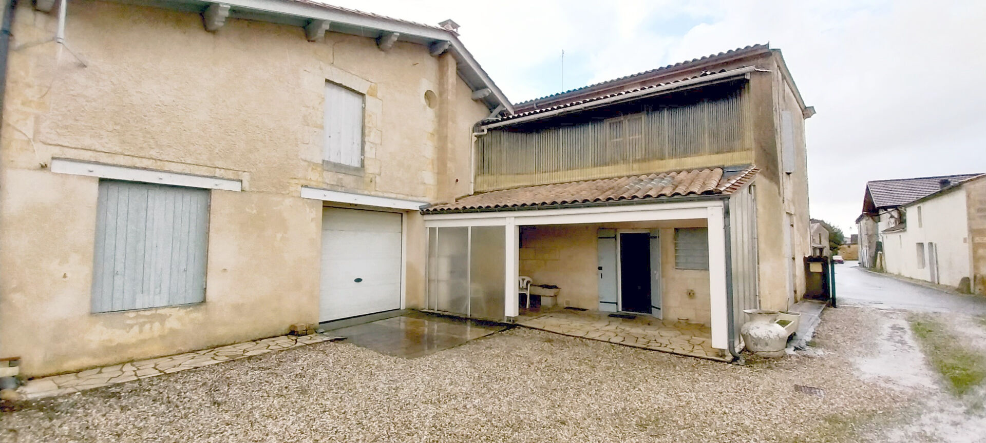 Maison 6 pièces - 250m²