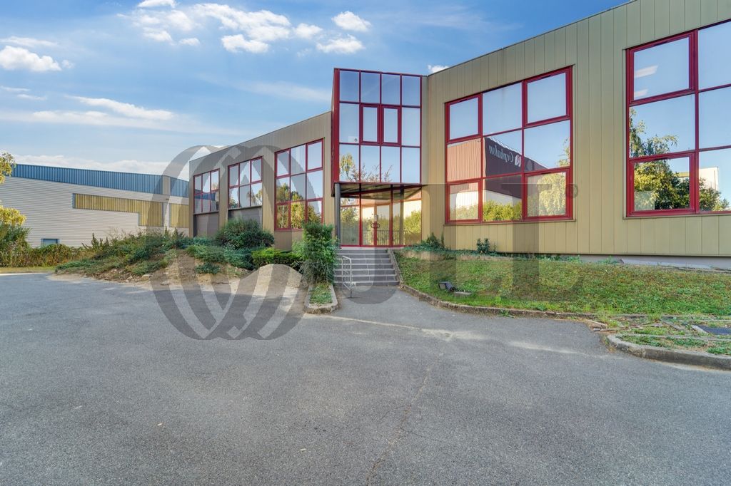 Local industriel  - 3 300m² - CRETEIL