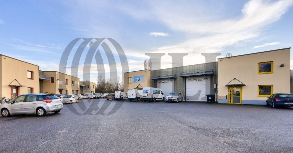 Local industriel  - 337m² - PONTAULT COMBAULT