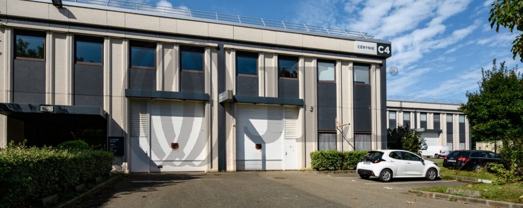 Local industriel  - 1 251m² - CERGY