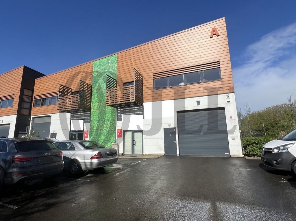 Local industriel  - 326m² - AULNAY SOUS BOIS