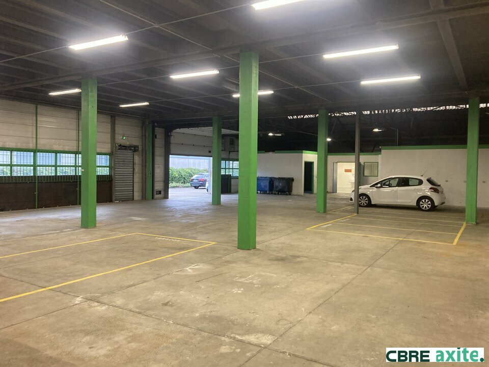 Local industriel  - 496m² - ECHIROLLES