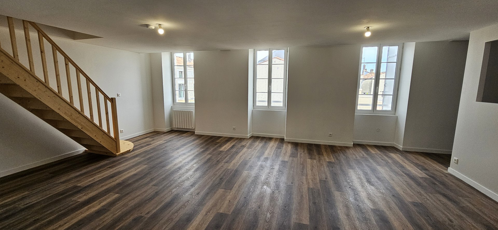 Appartement 4 pièces - 101m² - BURIE