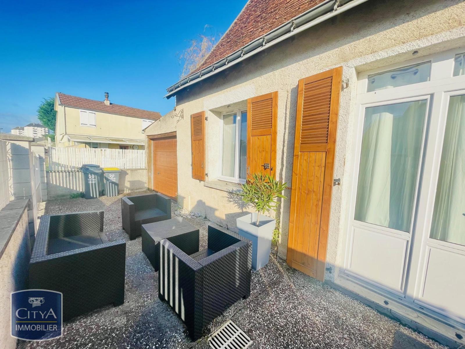 Maison 2 pièces - 63m² - TOURS