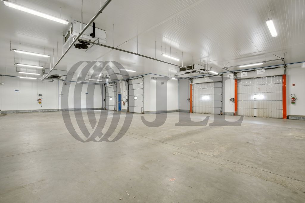 Local industriel  - 1 531m² - VERT ST DENIS