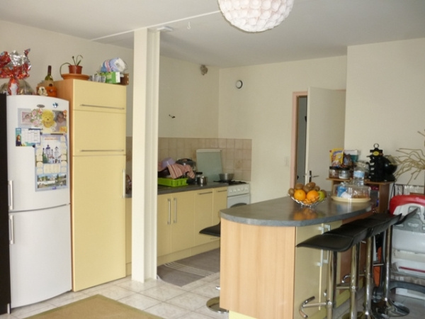 Appartement 2 pièces - 48m² - AIXE SUR VIENNE