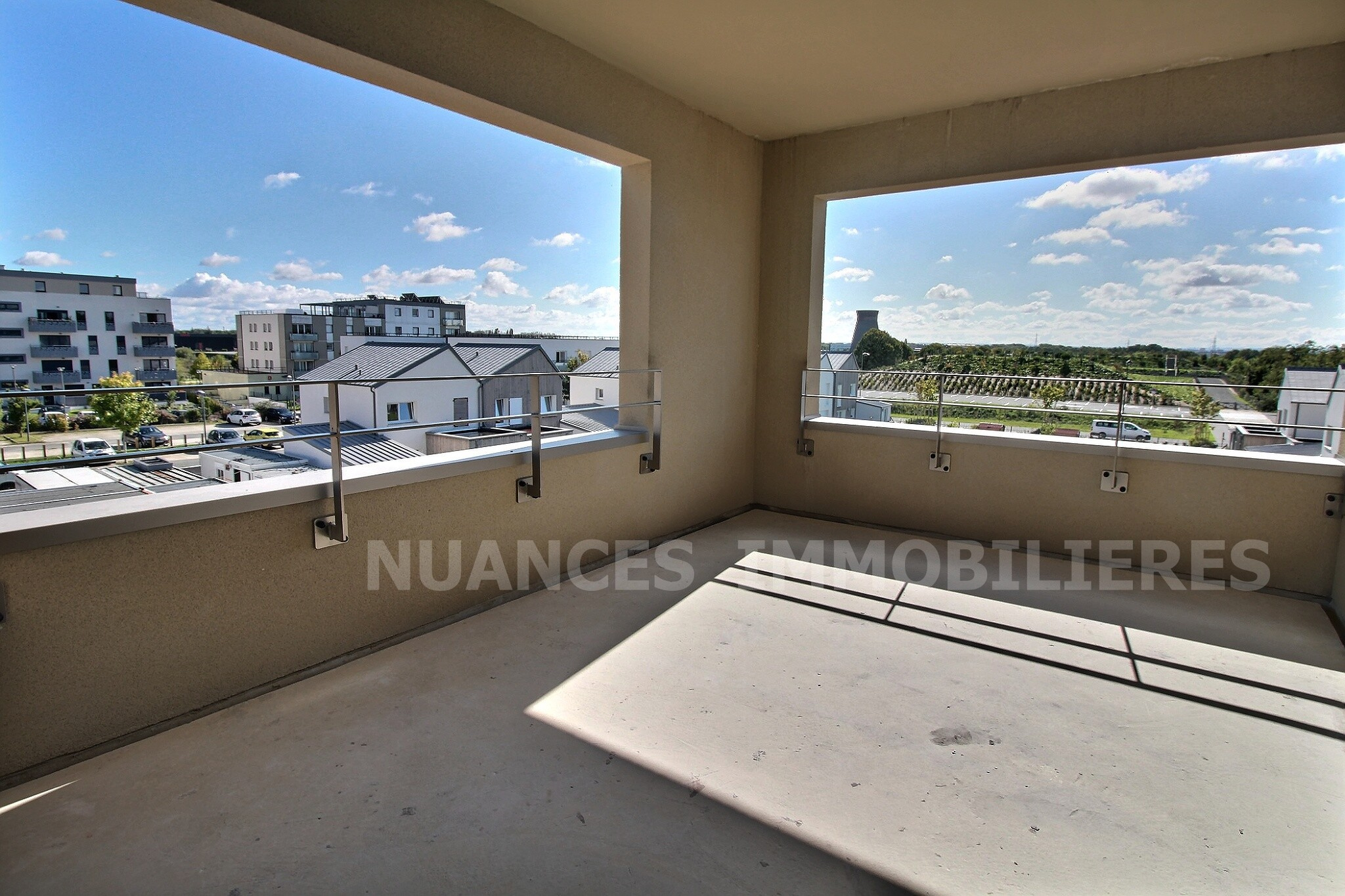 Appartement 3 pièces - 64m² - COLOMBELLES