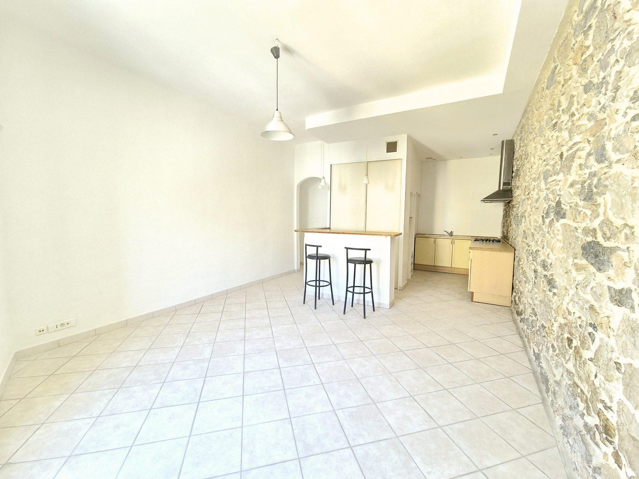 Appartement 3 pièces - 65m² - HYERES