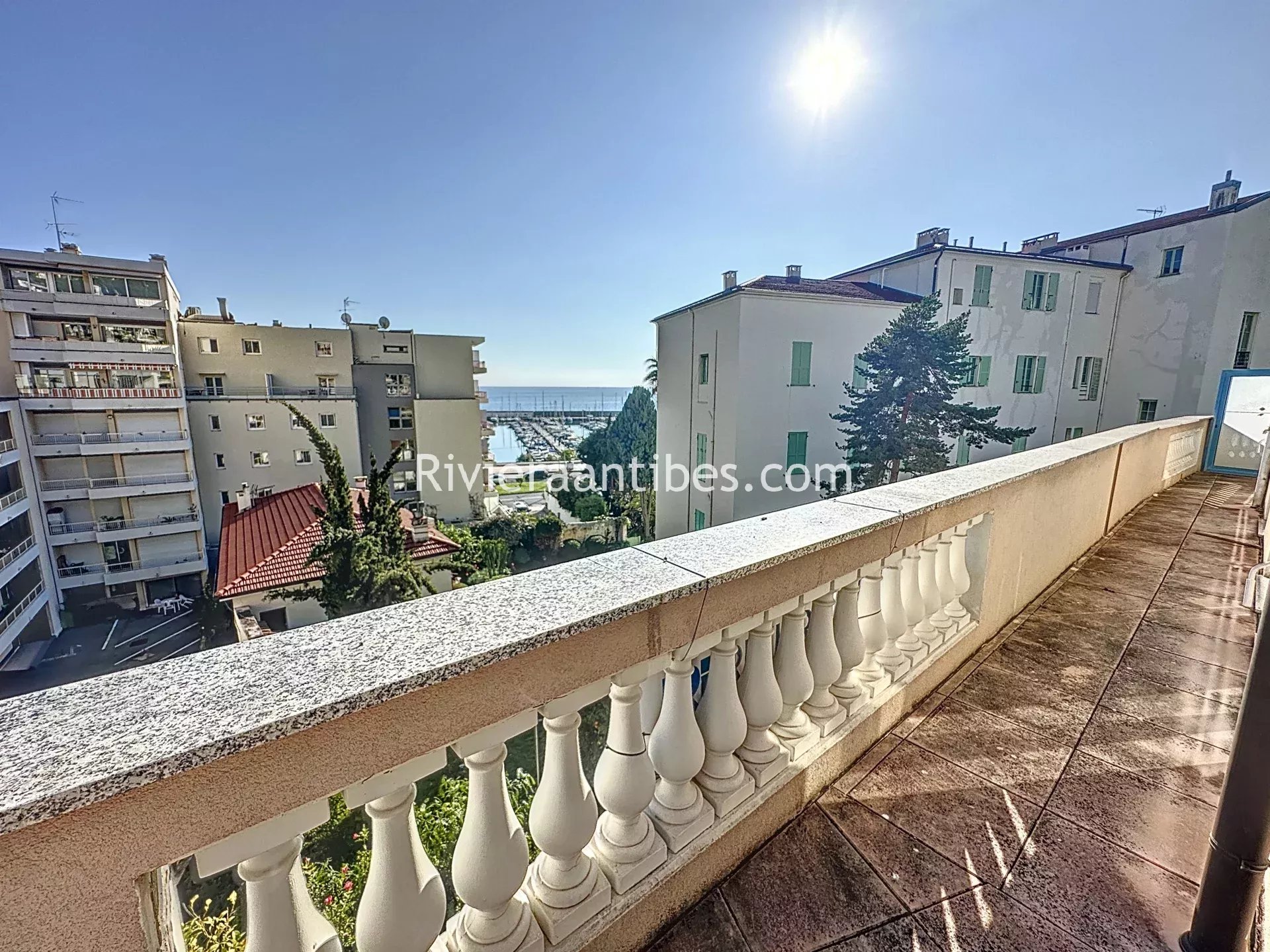 Appartement 3 pièces - 49m² - MENTON