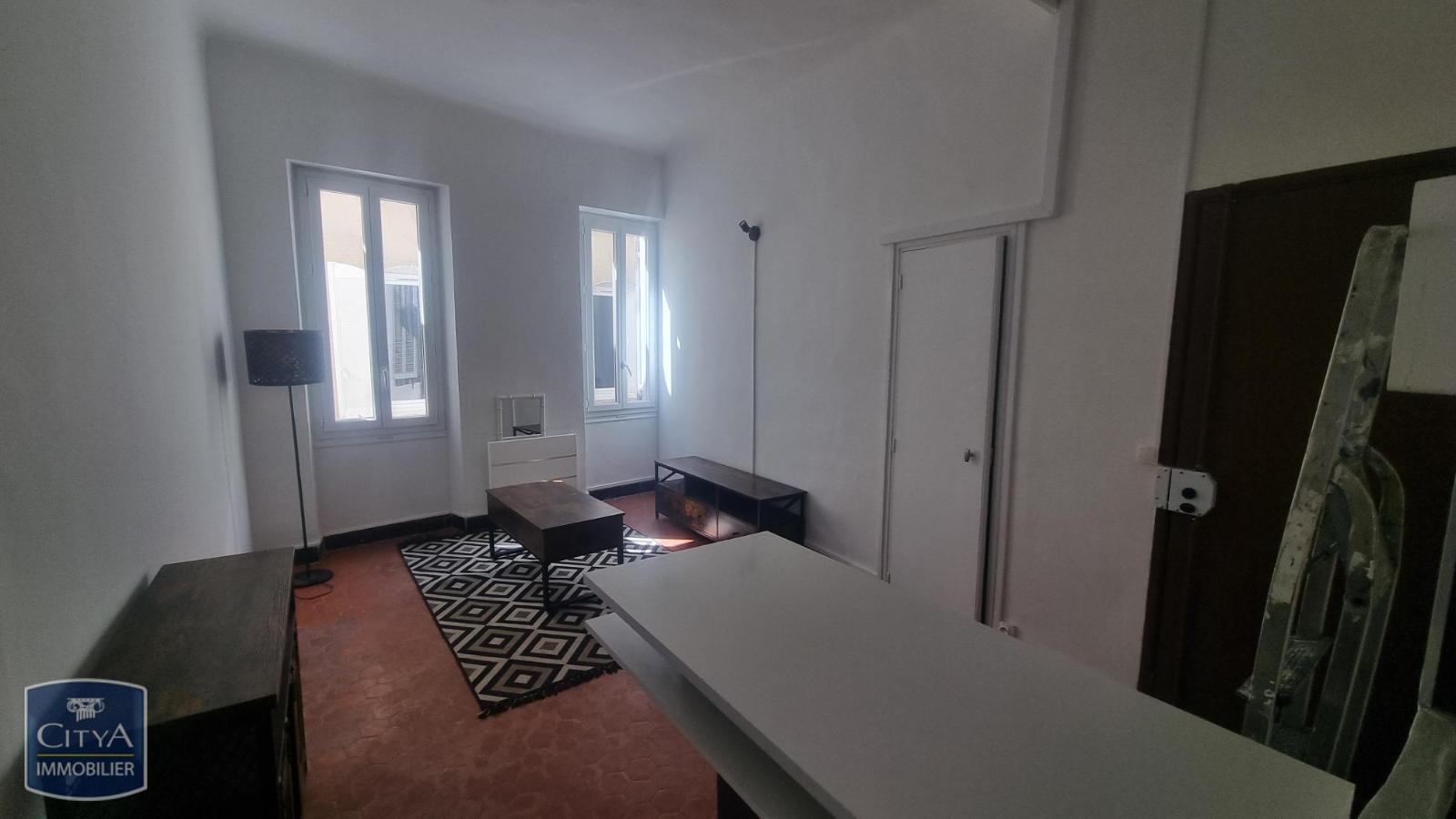 Appartement 2 pièces - 27m² - MARSEILLE  - 4ème