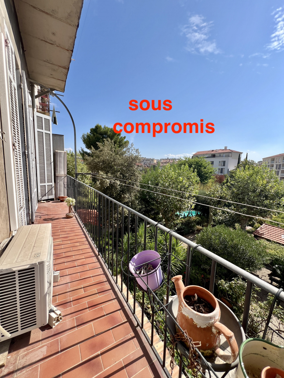 Appartement 4 pièces - 106m² - MARSEILLE  - 4ème