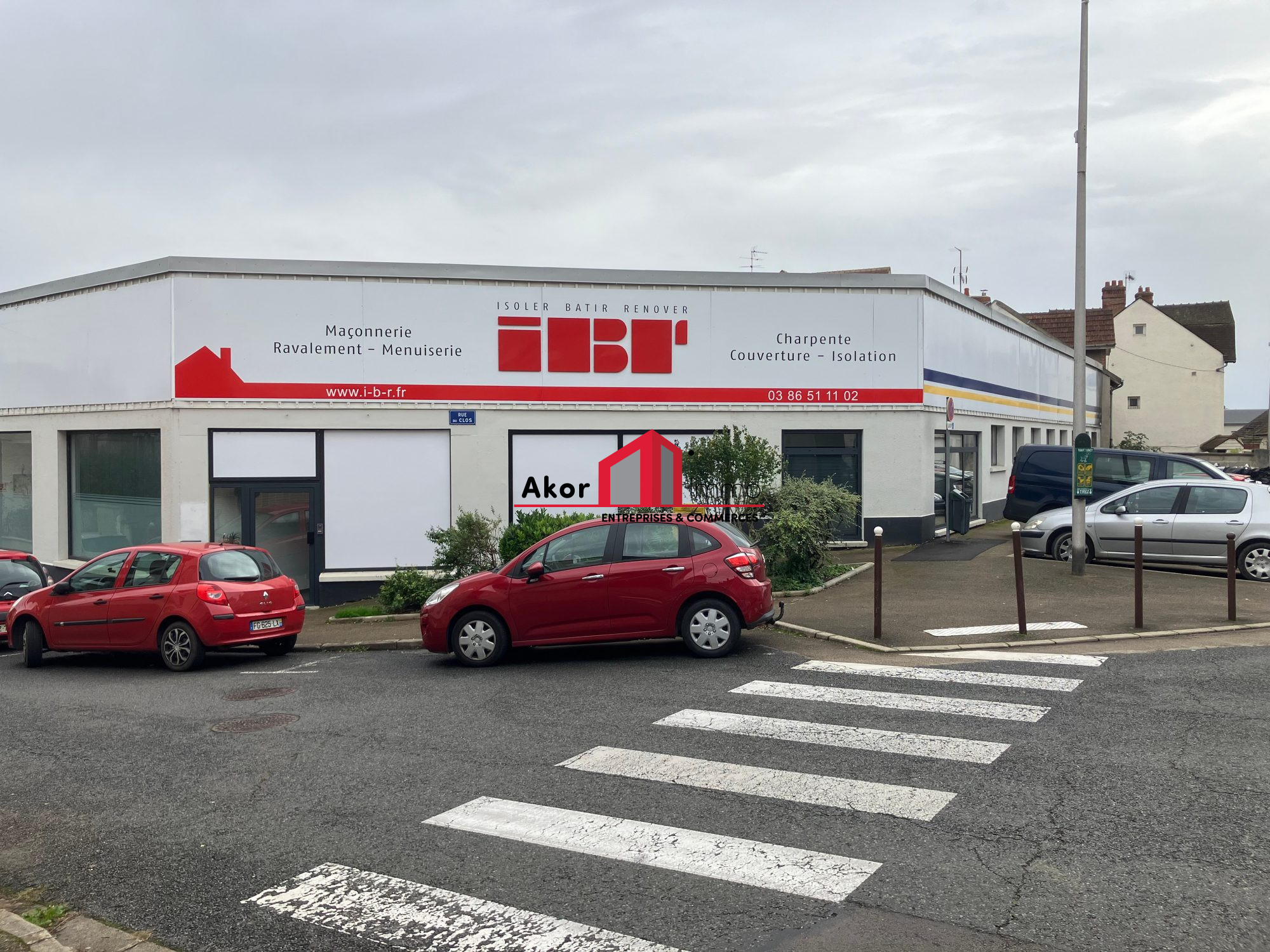 Local Professionnel  - 80m² - AUXERRE