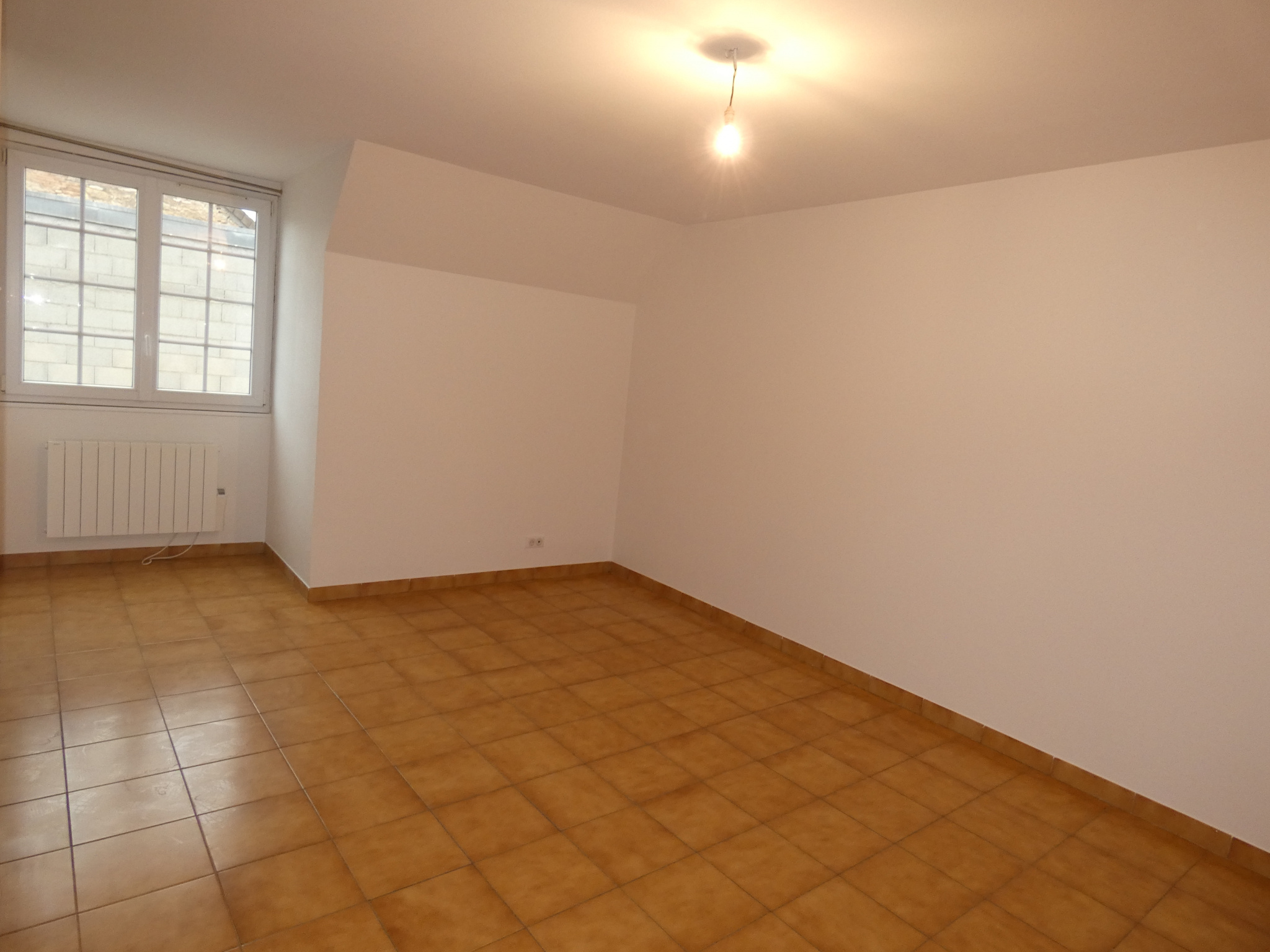 Appartement 1 pièce - 30m² - BLIGNY LES BEAUNE