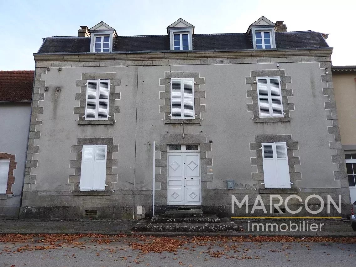 Maison 7 pièces - 215m² - ST SULPICE LES CHAMPS