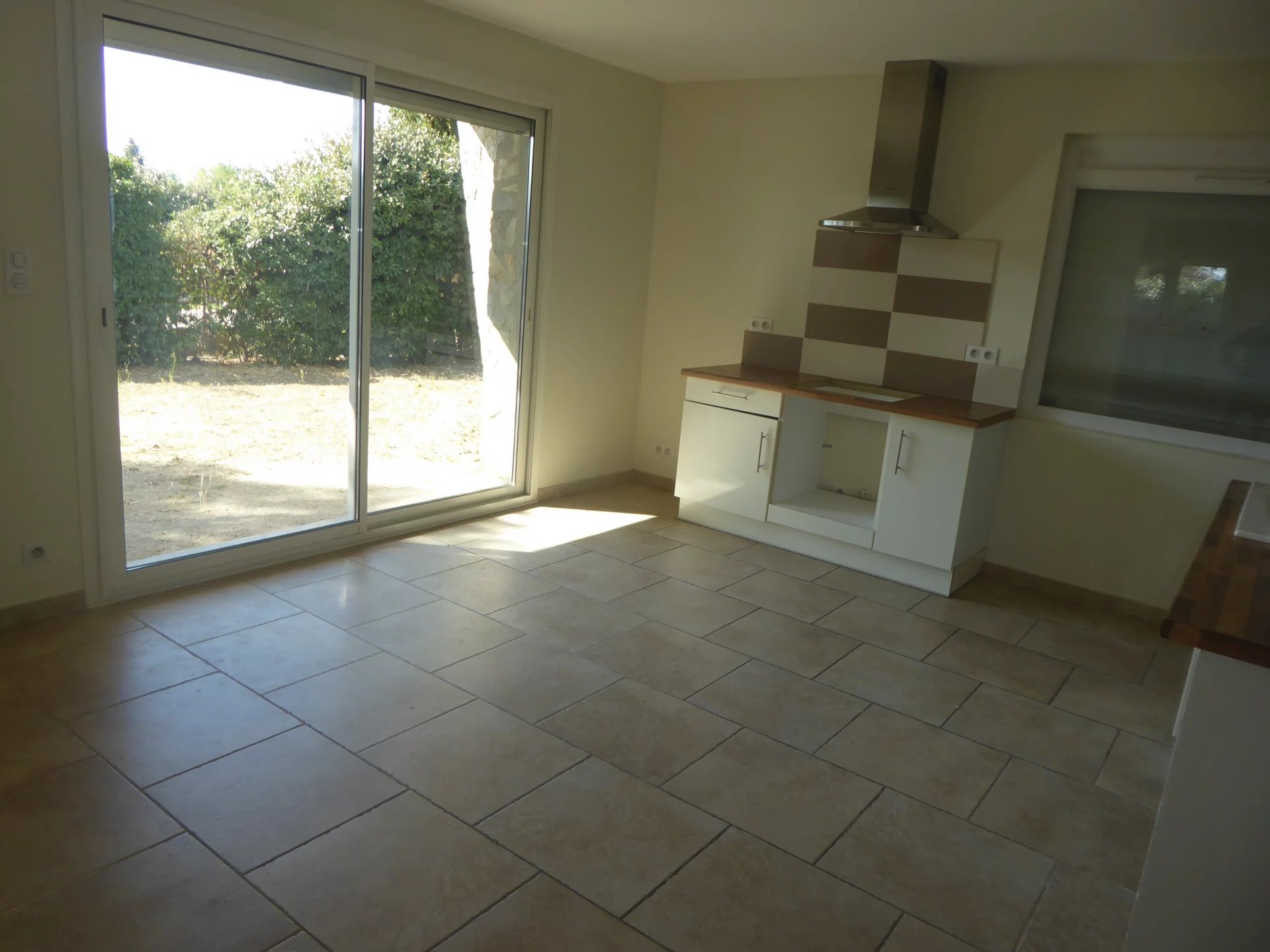 Maison 3 pièces - 87m² - CARPENTRAS