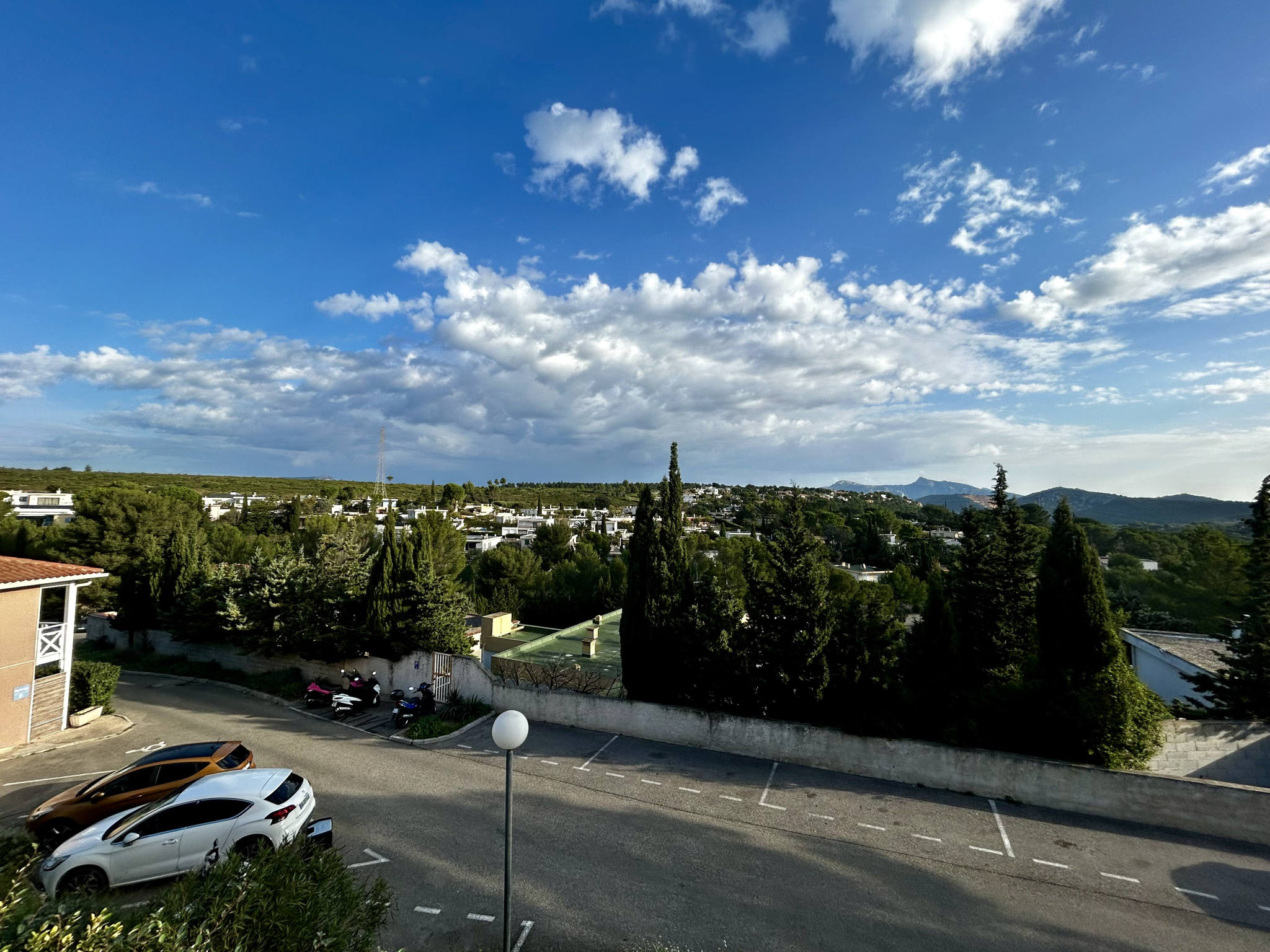 Appartement 2 pièces - 28m² - CARNOUX EN PROVENCE