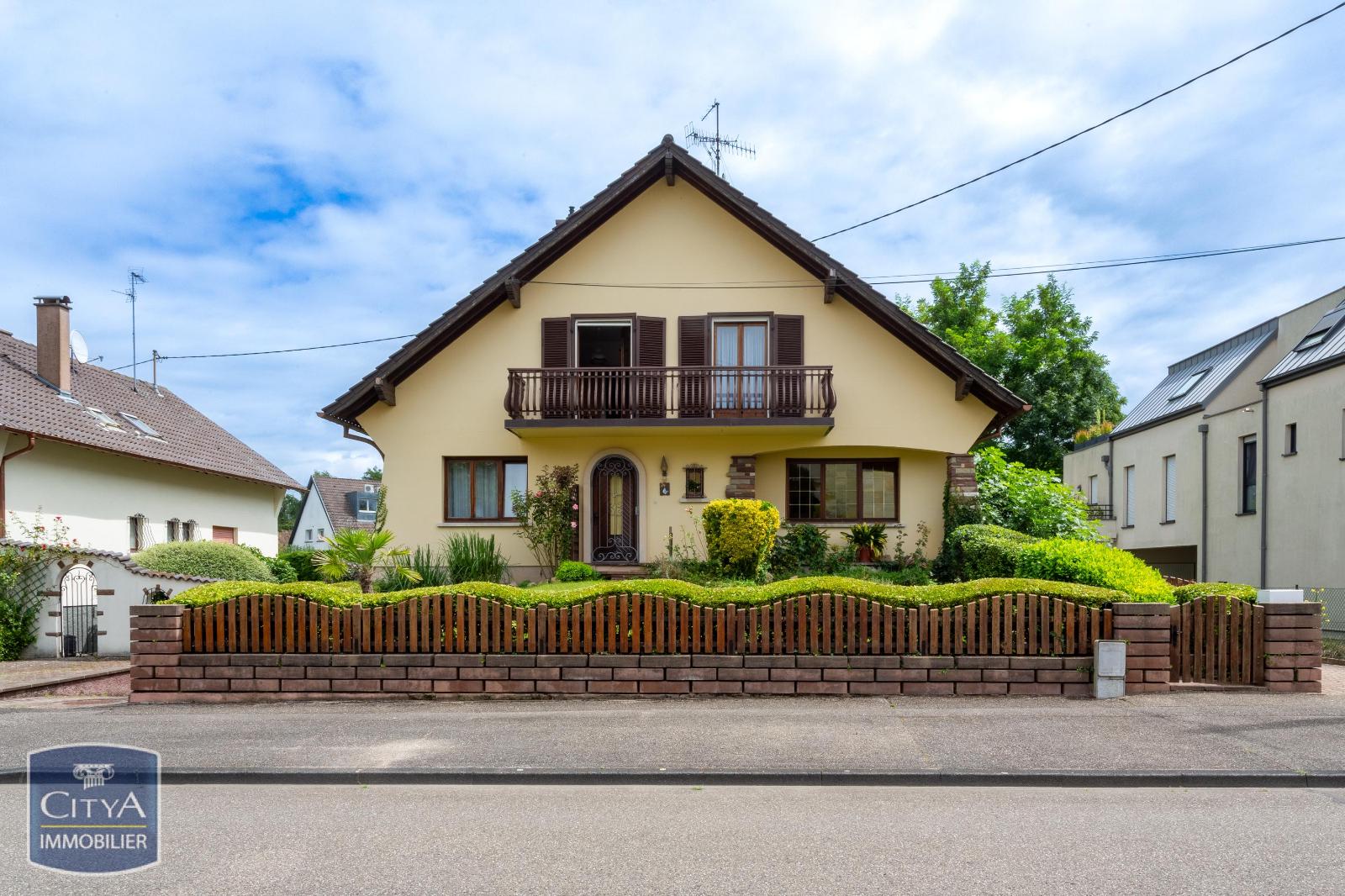 Maison 9 pièces - 238m² - STRASBOURG