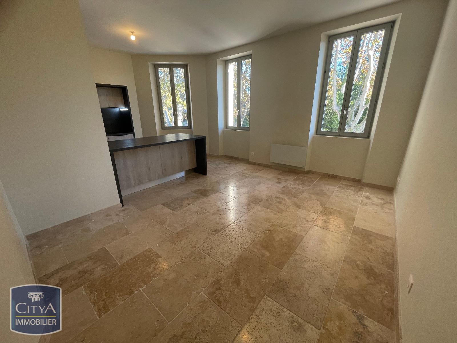 Appartement 3 pièces - 71m² - GIGNAC LA NERTHE