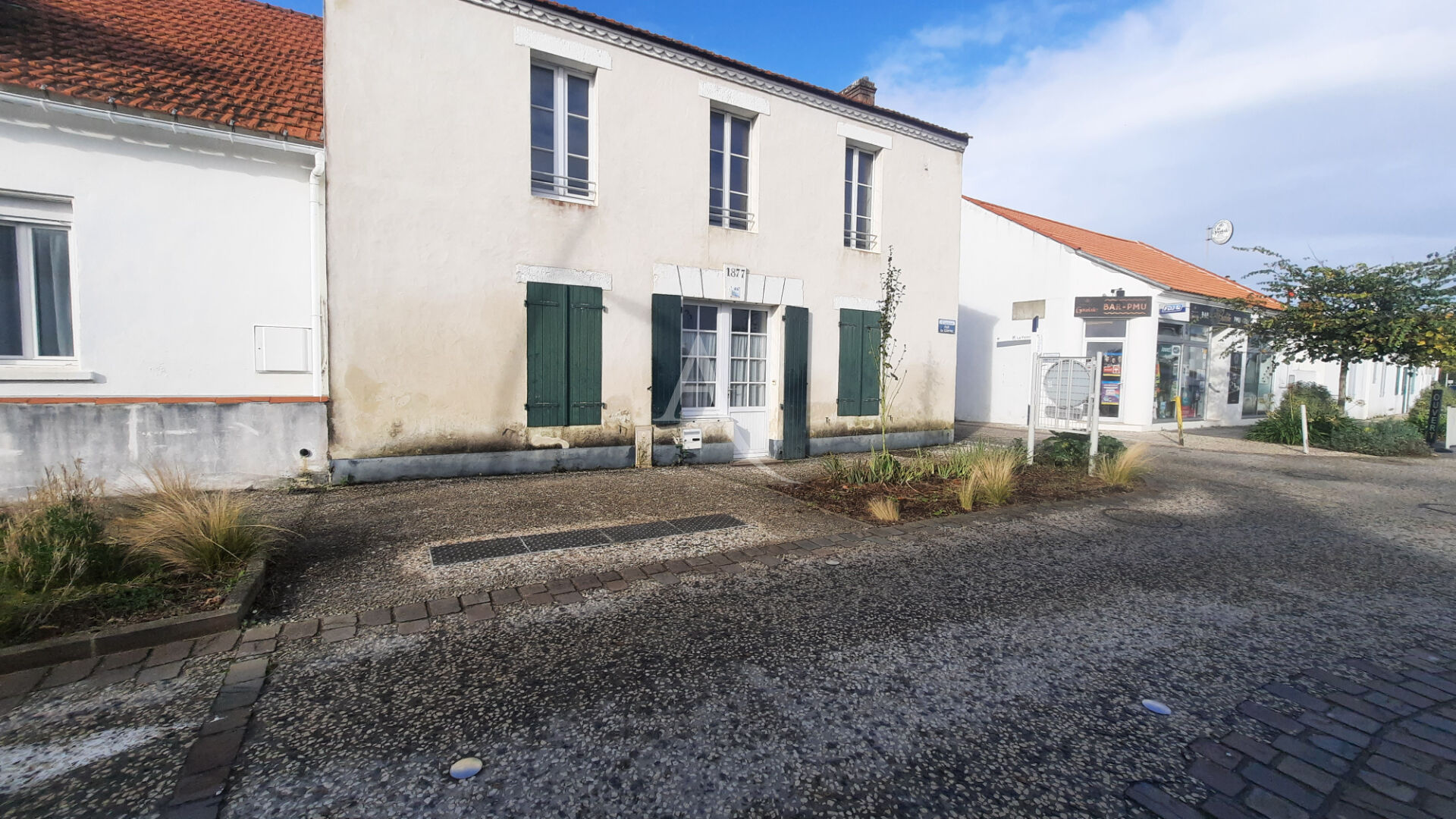 Maison 5 pièces - 83m² - BARBATRE